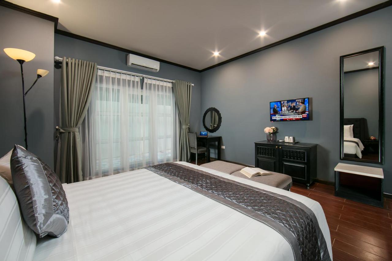 Deluxe Double Room,955585882:JPEG